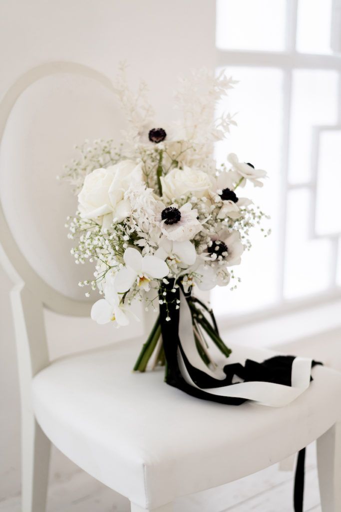 Edgy Hochzeit_ stylische Deko-Ideen mit schwarzen Akzenten